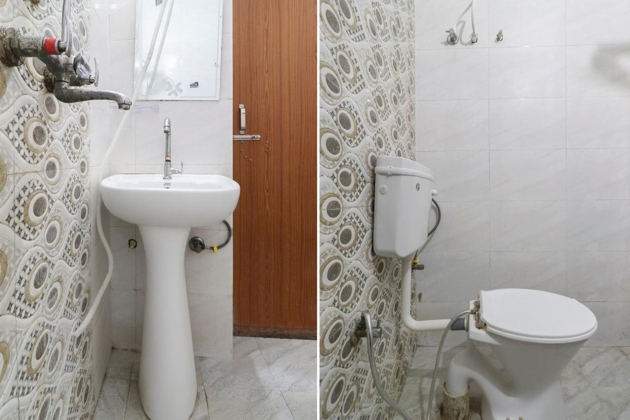 Oyo 69378 Trilok Dham Hotel Vrindávan Kültér fotó